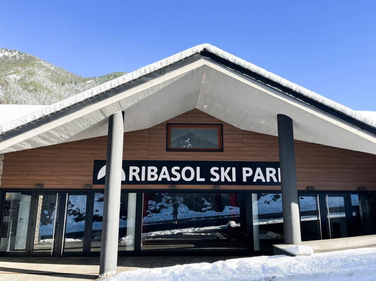 Increibles Vistas Al Valle De Arinsal Ny - A Pie De Pistas - Parking Incluido L By Bonesvacances Екстериор снимка