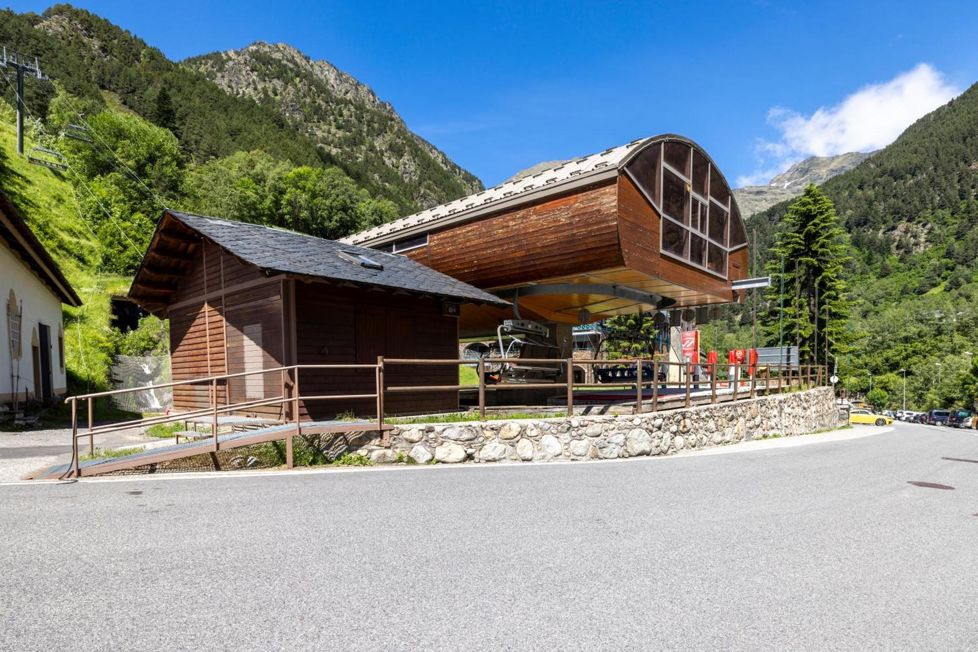 Increibles Vistas Al Valle De Arinsal Ny - A Pie De Pistas - Parking Incluido L By Bonesvacances Екстериор снимка